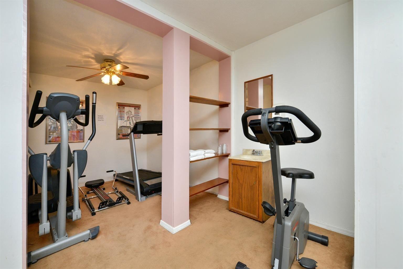 Americas Best Value Inn & Suites - Lancaster Zewnętrze zdjęcie