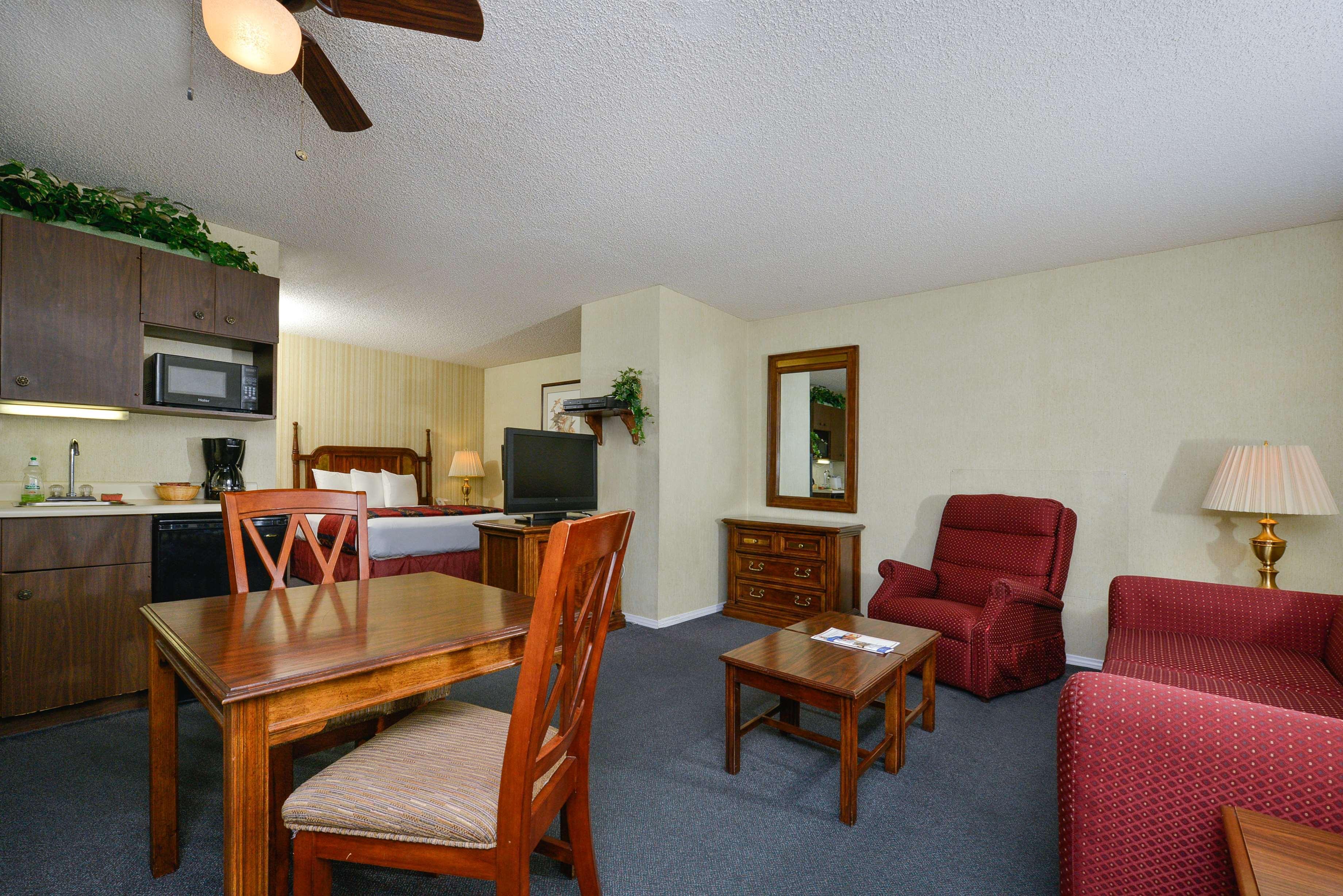 Americas Best Value Inn & Suites - Lancaster Zewnętrze zdjęcie