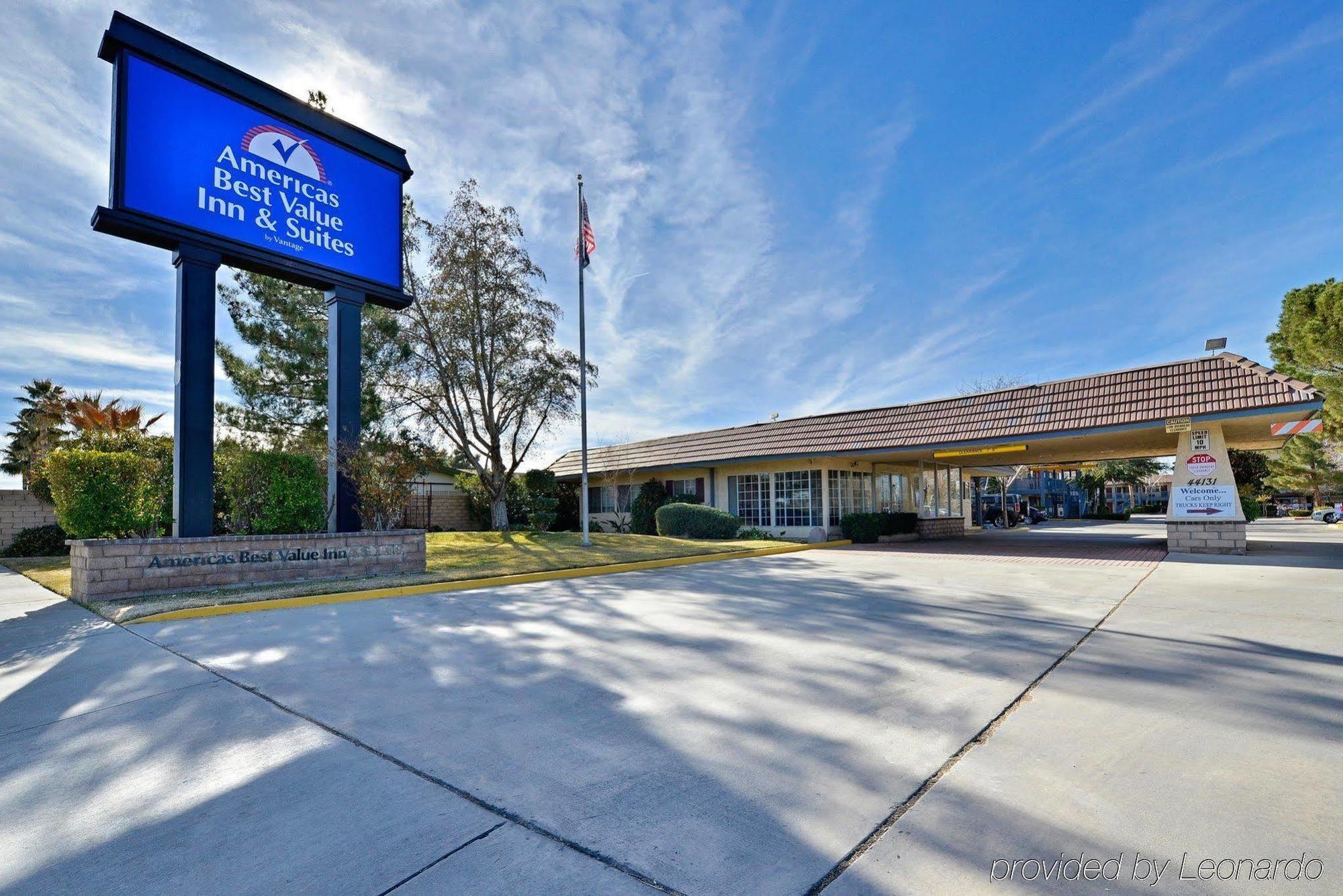 Americas Best Value Inn & Suites - Lancaster Zewnętrze zdjęcie