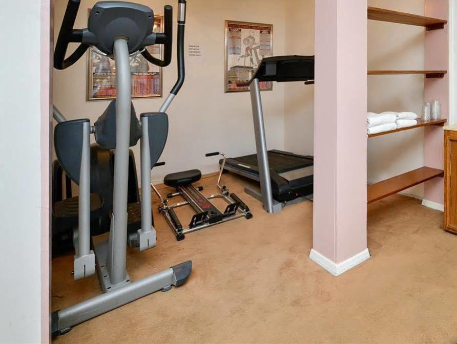 Americas Best Value Inn & Suites - Lancaster Zewnętrze zdjęcie